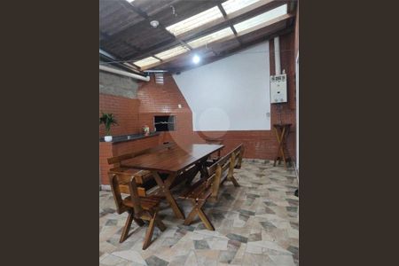 11_photo/94dce4e121.ccfee957a0edc138-ATLAS-03d1078e-1b08-43c6-9668-d13b2ba47e5c.jpg de casa à venda com 3 quartos, 223m² em Guabirotuba, Curitiba