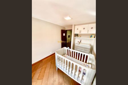 2_photo/94dce4e121.e5126c7e7f4237c2-ATLAS-098bffc7-8794-400f-8853-dfaa38b6fa17.jpg de casa à venda com 4 quartos, 232m² em Guabirotuba, Curitiba