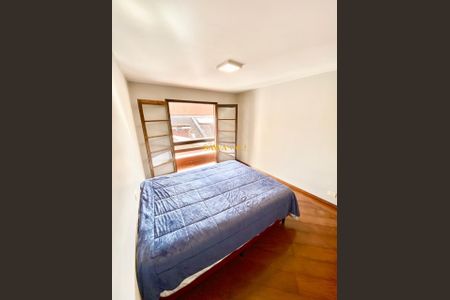 4_photo/94dce4e121.e5126c7e7f4237c2-ATLAS-0b208e23-7c7d-4533-be4a-9c71db547802.jpg de casa à venda com 4 quartos, 232m² em Guabirotuba, Curitiba