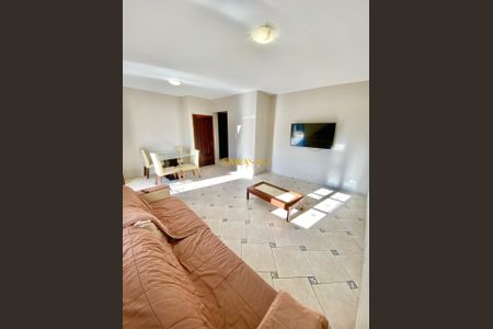 2_photo/94dce4e121.e5126c7e7f4237c2-ATLAS-e06fab80-78a5-4ec3-a716-ae0f21dc7809.jpg de casa à venda com 4 quartos, 232m² em Guabirotuba, Curitiba