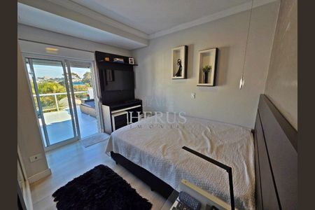 26_photo/94dce4e13d.c004be0b05d3a304-ATLAS-02386404-2f3e-4b2a-a9cb-da1f28646f23.jpg de casa à venda com 3 quartos, 133m² em Guabirotuba, Curitiba