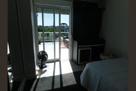 3_photo/94dce4e13d.c004be0b05d3a304-ATLAS-12659679-5b52-4bd8-a254-851ad488cc0b.jpg de casa à venda com 3 quartos, 205m² em Guabirotuba, Curitiba