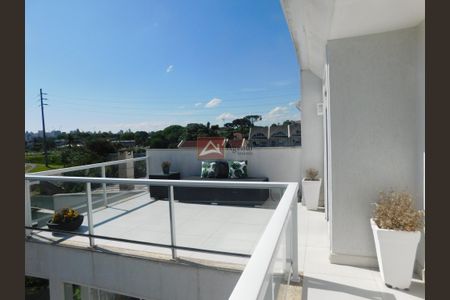 10_photo/94dce4e13d.c004be0b05d3a304-ATLAS-3b963a65-0998-40cc-86cf-6dcf1c5c63c0.jpg de casa à venda com 3 quartos, 205m² em Guabirotuba, Curitiba