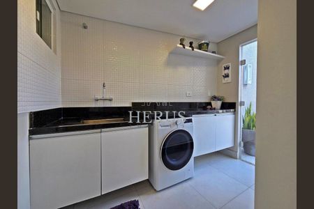 37_photo/94dce4e13d.c004be0b05d3a304-ATLAS-53049c4a-3534-4f3b-a86d-78bb5122f498.jpg de casa à venda com 3 quartos, 133m² em Guabirotuba, Curitiba