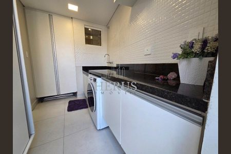 36_photo/94dce4e13d.c004be0b05d3a304-ATLAS-956a3880-b280-4a14-8165-9659aa9203e3.jpg de casa à venda com 3 quartos, 133m² em Guabirotuba, Curitiba