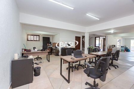 14_photo/94dce4e1a3.e0bb88a79f9bd8e1-ATLAS-57f852df-3a92-433b-8057-0171300fe278.jpg de casa à venda com 5 quartos, 5m² em Guabirotuba, Curitiba