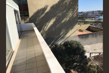 4_photo/94dce4e1a5.4e221277b30b404d-ATLAS-99987808-38bc-471e-bede-349b93ca8528.jpg de casa à venda com 3 quartos, 350m² em Guabirotuba, Curitiba