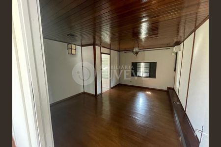 11_photo/94dce4e20b.2d782e9ced6b4695-ATLAS-5074f8d9-9a17-47c7-870e-defe59180df5.jpg de casa à venda com 5 quartos, 238m² em Guabirotuba, Curitiba