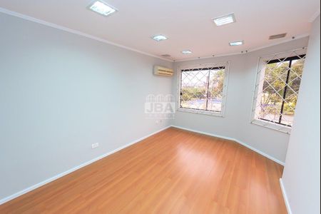 12_photo/94dce4e3bd.86f105e730b74fa5-ATLAS-a739127d-120e-462c-9c26-f44bc3e9f8e8.jpg de casa à venda com 0 quarto, 200m² em Guabirotuba, Curitiba