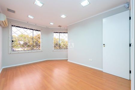 8_photo/94dce4e3bd.86f105e730b74fa5-ATLAS-b041f50b-8a07-4709-b90f-6975be2bf8d4.jpg de casa à venda com 0 quarto, 200m² em Guabirotuba, Curitiba