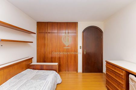 8_photo/94dce4e3e5.d98222dd41a0ddec-ATLAS-43b0edf3-2a5b-4ec0-a9fd-cfac1c90624b.jpg de casa à venda com 5 quartos, 303m² em Guabirotuba, Curitiba