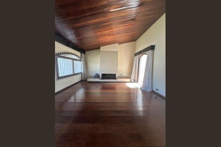 7_photo/94dce4e3e5.d98222dd41a0ddec-ATLAS-7cca42c1-8644-4449-83e8-44974e9e3357.jpg de casa à venda com 3 quartos, 248m² em Guabirotuba, Curitiba