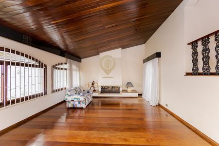 9_photo/94dce4e3e5.d98222dd41a0ddec-ATLAS-80c4d82c-eaec-4c10-952d-5fa7697cc212.jpg de casa à venda com 5 quartos, 303m² em Guabirotuba, Curitiba