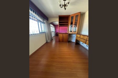 22_photo/94dce4e3e5.d98222dd41a0ddec-ATLAS-b8649d40-5e14-4edd-b4dd-2530240a02a6.jpg de casa à venda com 3 quartos, 248m² em Guabirotuba, Curitiba