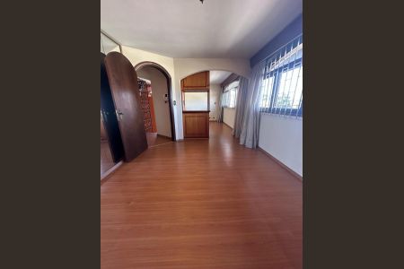 27_photo/94dce4e3e5.d98222dd41a0ddec-ATLAS-e16bd0b2-fa40-47b4-ace2-1d4b2f95b652.jpg de casa à venda com 3 quartos, 248m² em Guabirotuba, Curitiba