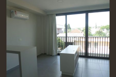 2_photo/94dce4e5f9.75af25560a1db594-ATLAS-05d7edb2-e605-4f61-b033-d31bc407d3ad.jpg de apartamento para alugar com 1 quarto, 25m² em Prado Velho, Curitiba