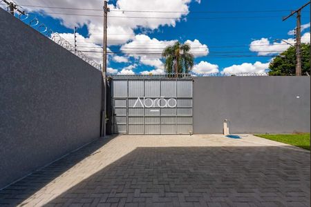 4_photo/94dce4e9bd.614b6dbc1122d364-ATLAS-9e70b2bb-3a6c-431b-86c2-afe8b124cf29.jpg de casa à venda com 1 quarto, 440m² em Parolin, Curitiba