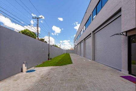 12_photo/94dce4e9bd.614b6dbc1122d364-ATLAS-a9fc1070-edaf-4e23-97e6-7760255e8764.jpg de casa à venda com 1 quarto, 440m² em Parolin, Curitiba