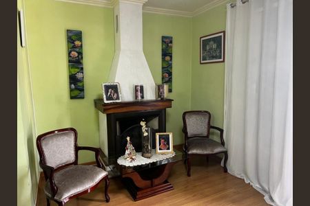 3_photo/94dce4eb55.da0826e47ca6747b-ATLAS-e2e34b0c-ca1f-4e70-baf1-c40262e0d12e.jpg de casa à venda com 3 quartos, 284m² em Parolin, Curitiba