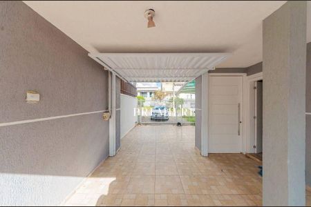 28_photo/94dce4eb87.2d257ce0050a8e83-ATLAS-a1306b91-cdcd-4be9-b471-88eab547e62a.jpg de casa à venda com 6 quartos, 304m² em Parolin, Curitiba