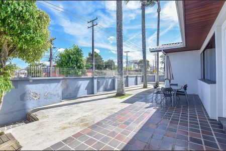 8_photo/94dce4eba3.9e8826600a2f05bd-ATLAS-9d0529f5-e3b8-4988-9ae3-965033d2ede3.jpg de casa à venda com 3 quartos, 254m² em Parolin, Curitiba