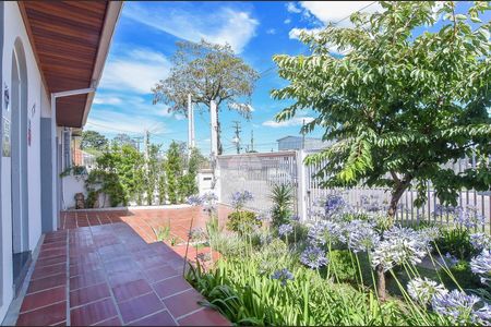 9_photo/94dce4eba3.9e8826600a2f05bd-ATLAS-bd49a548-8521-47d5-8806-1c2acd305dc2.jpg de casa à venda com 3 quartos, 254m² em Parolin, Curitiba