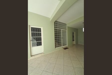 3_photo/94dce4ec67.0f47a0f6a18bae9c-ATLAS-abe47c8a-ecd8-4125-9a06-e4ce0af6a51d.jpg de casa à venda com 3 quartos, 206m² em Rebouças, Curitiba