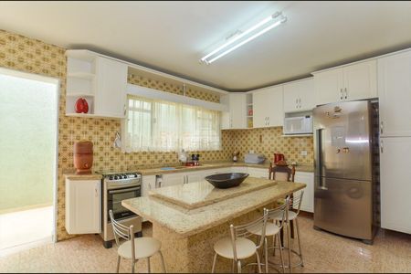 5_photo/94dce4ecc5.6e5a559de94b2ecf-ATLAS-877e647b-273b-4f11-8e29-719d390b5dbb.jpg de casa à venda com 3 quartos, 150m² em Parolin, Curitiba