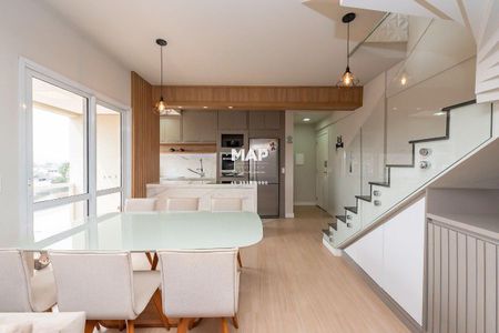 11_photo/94dce4ed49.0ee8c52e3d28a238-ATLAS-3d86219d-021d-4448-a72f-b623e45adaaa.jpg de apartamento à venda com 2 quartos, 120m² em Centro, Curitiba