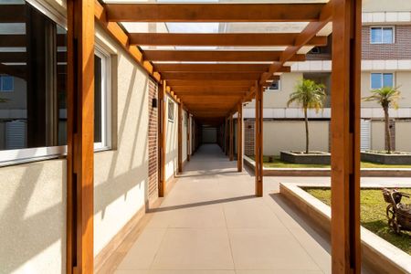 4_photo/94dce4ed49.0ee8c52e3d28a238-ATLAS-9762881c-6bbf-428f-9c00-3d301a055ee2.jpg de apartamento à venda com 2 quartos, 120m² em Centro, Curitiba