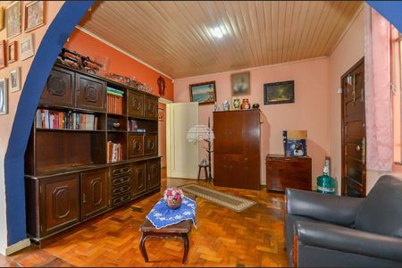 3_photo/94dce4edbd.d70948cd37f6cfc6-ATLAS-103b9511-c8b1-4475-9bb9-a15808f44312.jpg de casa à venda com 5 quartos, 271m² em Prado Velho, Curitiba