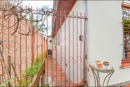 9_photo/94dce4edbd.d70948cd37f6cfc6-ATLAS-5b781296-3d83-4425-8c96-940c08ebc2ae.jpg de casa à venda com 5 quartos, 271m² em Prado Velho, Curitiba