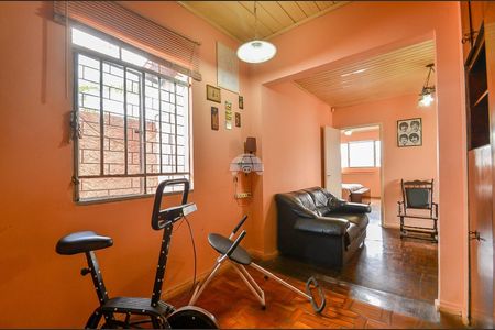 30_photo/94dce4edbd.d70948cd37f6cfc6-ATLAS-c15f8efe-5123-405f-a0da-4471a29d7180.jpg de casa à venda com 5 quartos, 271m² em Prado Velho, Curitiba