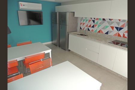 13_photo/94dce4f0c7.8f69c876db74b3ea-ATLAS-117c40a7-5a85-4a52-894c-691f3a956f92.jpg de apartamento para alugar com 1 quarto, 23m² em Rebouças, Curitiba