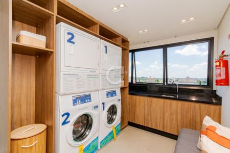 18_photo/94dce4f0c7.a9043381df8c5cb6-ATLAS-79456d2a-1b3c-47fe-b2a2-197ec2e6e7cc.jpg de apartamento para alugar com 1 quarto, 26m² em Rebouças, Curitiba