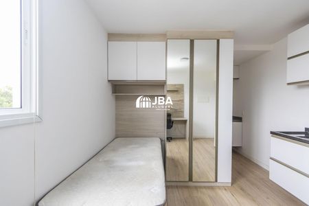 2_photo/94dce4f1cb.9d98818feaf13c36-ATLAS-953e06e5-8374-4048-8480-33b1ea2cb4ba.jpg de apartamento à venda com 1 quarto, 17m² em Rebouças, Curitiba