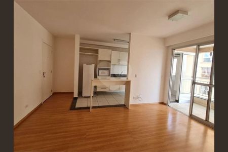 17_photo/94dce4f225.23351eba74f1df34-ATLAS-b61088a2-024a-44c1-b7a7-80caeb2247bd.jpg de apartamento à venda com 1 quarto, 94m² em Centro, Curitiba