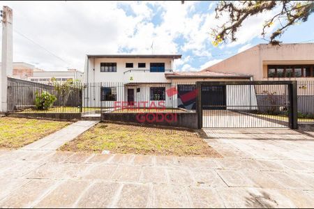 4_photo/94dce4f29d.c73b78bac5a2f3b6-ATLAS-60c929da-c567-4b4f-8123-4770cb2a2674.jpg de casa à venda com 3 quartos, 220m² em Parolin, Curitiba