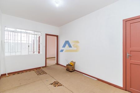 5_photo/94dce4f2e7.245a7bfbd20dc7e9-ATLAS-0fd500cf-accb-4186-b72b-61389e660d26.jpg de casa à venda com 8 quartos, 360m² em Centro, Curitiba