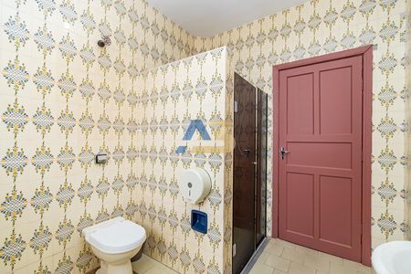 15_photo/94dce4f2e7.28efbbc60cc7b4c4-ATLAS-a7fe0dd2-12d3-47f5-b589-6366c360b34d.jpg de casa à venda com 10 quartos, 360m² em Centro, Curitiba