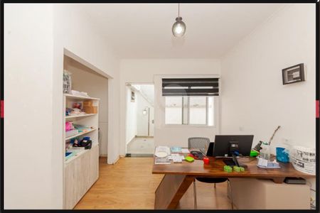 4_photo/94dce4f345.3e1b4b7d4b39a1bc-ATLAS-d87b7cbb-ce5f-4879-be02-9e4cdc681ab1.jpg de apartamento à venda com 6 quartos, 472m² em Parolin, Curitiba