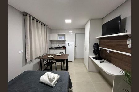 2_photo/94dce4f4c9.485fe81346518b00-ATLAS-49579bc3-ba4e-4f42-9dc3-05d3f30c7d48.jpg de kitnet/studio para alugar com 0 quarto, 34m² em Rebouças, Curitiba