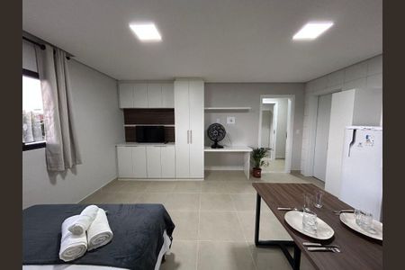 5_photo/94dce4f4c9.dcd934e21f3b202c-ATLAS-717026ef-ca1d-4ed9-8fbe-dd2baa8b688d.jpg de kitnet/studio para alugar com 1 quarto, 36m² em Rebouças, Curitiba