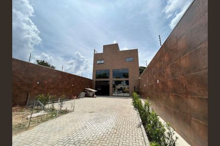 3_photo/94dce4f4c9.dcd934e21f3b202c-ATLAS-94989c7b-0488-4ec4-ae48-59c01877fe5a.jpg de kitnet/studio para alugar com 0 quarto, 36m² em Rebouças, Curitiba