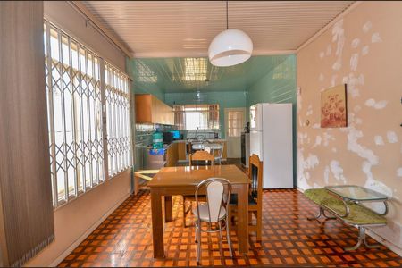 6_photo/94dce4f4d7.199d4f2ce3d6af80-ATLAS-5fe46e08-994f-4b7f-aaf2-97301ad8a3ef.jpg de casa à venda com 3 quartos, 180m² em Rebouças, Curitiba