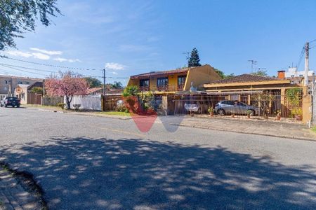 11_photo/94dce4f6d7.8fb203daea398bf8-ATLAS-6f83ae75-1414-4127-afa2-ea6eea189f25.jpg de casa à venda com 6 quartos, 160m² em Prado Velho, Curitiba