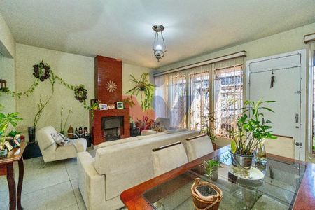 12_photo/94dce4f6d7.8fb203daea398bf8-ATLAS-97bcdfb8-d990-4427-8b49-af3d231bbf56.jpg de casa à venda com 6 quartos, 160m² em Prado Velho, Curitiba