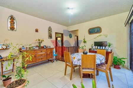 11_photo/94dce4f6d7.8fb203daea398bf8-ATLAS-a9b62949-ccb4-490d-a880-cb6e370bf0d9.jpg de casa à venda com 6 quartos, 160m² em Prado Velho, Curitiba