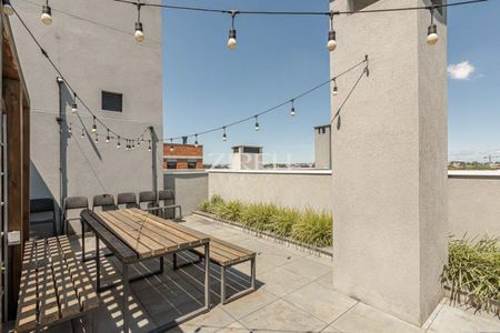 17_photo/94dce4f709.a8f2247b44fb445a-ATLAS-d95a5586-e274-4f0e-a0ba-f7144c216ef5.jpg de apartamento para alugar com 1 quarto, 34m² em Rebouças, Curitiba