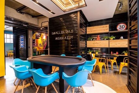 11_photo/94dce4f709.bee6812effc203a2-ATLAS-bc2c9f88-2417-4162-b070-89cbdb943a67.jpg de apartamento para alugar com 2 quartos, 62m² em Rebouças, Curitiba